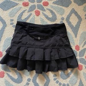 Pleated ivivva skirt